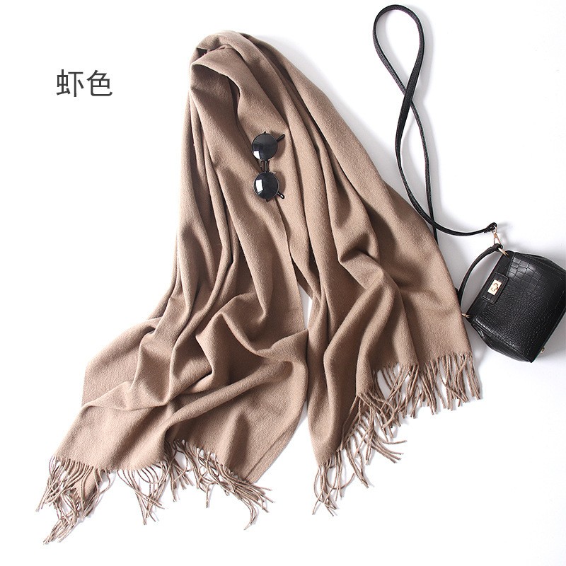 Pure color lamb wool shawl - Image 5