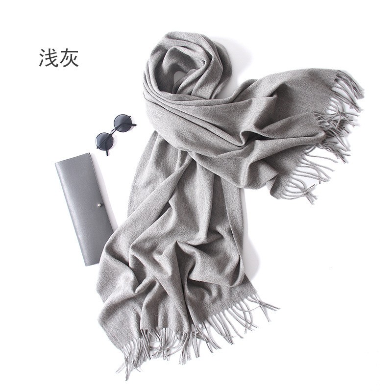 Pure color lamb wool shawl - Image 4